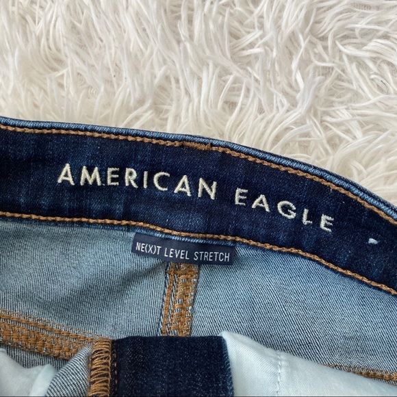 American Eagle Next Level Stretch Hi-Rise Shortie 0 - Picture 4 of 6